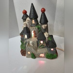 Pacific Rim Turret‎ LightedHaunted House #1962 From 1991- Works